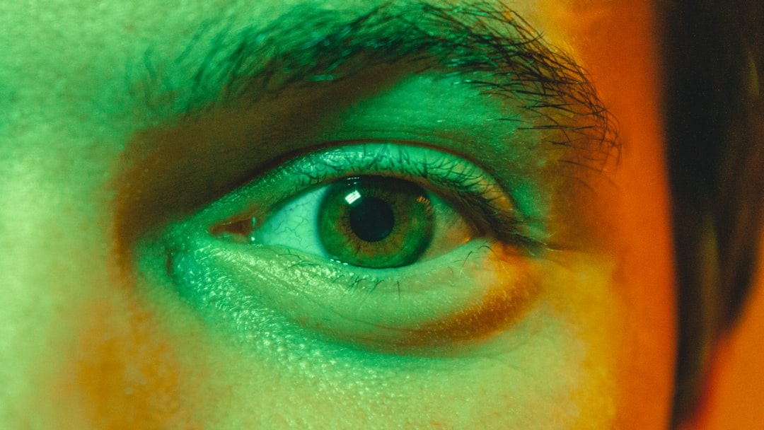 What Hair Colour Suits Green Eyes